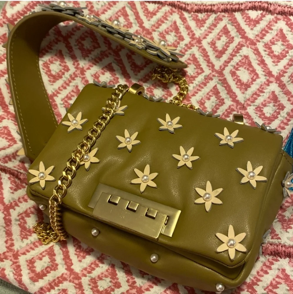 Zac Posen Mustard Yellow Leather Crossbody with White Floral Appliqué - Picture 6 of 14